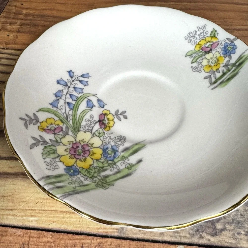 Colclough vintage teacup